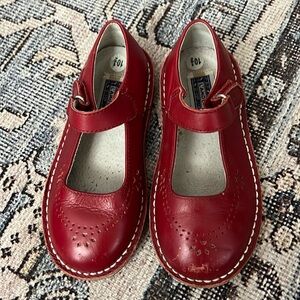 Lamour toddler maryjane shoes 10.5 red